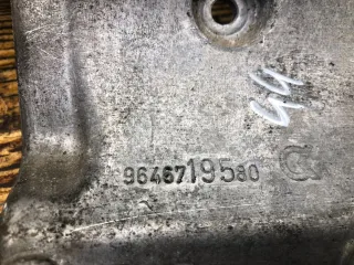9646719580 Кронштейн компрессора кондиционера Peugeot 307 Арт 94731981, вид 4