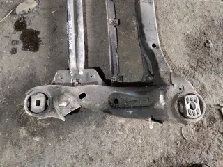  Балка подвески передняя (подрамник) Audi A8 D3 (S8) Арт 94744646, вид 2