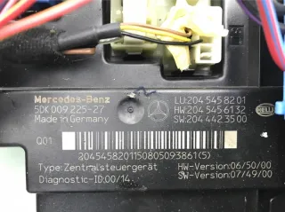 5DK00922527, 2045458201, 2045456132, 2044423500 Блок предохранителей Mercedes C W204 Арт 388277, вид 4