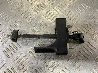 6864060101 Ограничитель открывания двери Toyota Land Cruiser 200 Арт 213117, вид 2