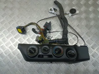 559000KD61, 559090K060, 55406KK150 Блок управления печки/климат-контроля Toyota Hilux 8 Арт 214873, вид 1
