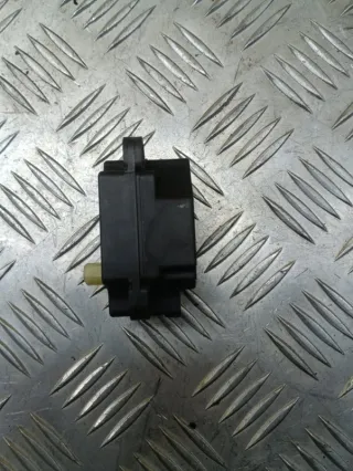 6G9N19E616BA Моторчик заслонки печки Land Rover Freelander 2 Арт 214898, вид 3