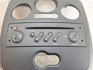 8200607915,8200607915T Магнитола Renault Clio 3 Арт 23800, вид 3