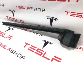 1090496-00-E Уплотнитель Tesla model 3 Арт 99476995, вид 1