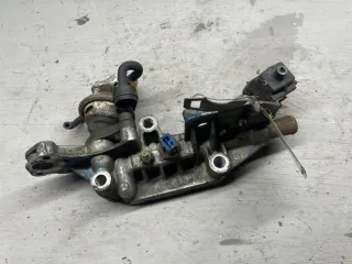 90501694 Кронштейн (крепление) Opel Vectra B Арт 94758790, вид 1