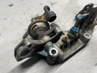 90501694 Кронштейн (крепление) Opel Vectra B Арт 94758790, вид 2