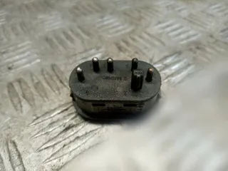  Кнопка открывания люка Ford Scorpio 2 Арт 158316911, вид 2
