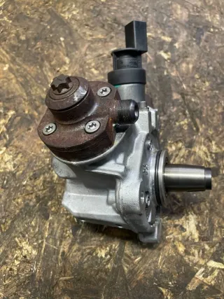 8577657 ТНВД BMW X5 F15 Арт 94760345, вид 2