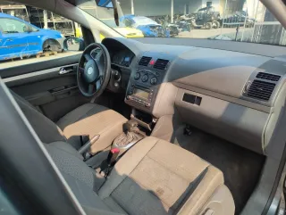 1K0915335B Кожух аккумулятора Volkswagen Touran 1 Арт 169060, вид 6