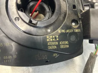 479454516 Переключатель подрулевой (стрекоза) Renault Duster 1 Арт 94761644, вид 4