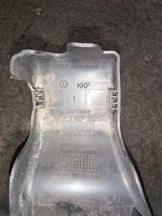 3C9827352 Накладка петли багажника правая Volkswagen Passat B7 Арт 94761683, вид 5