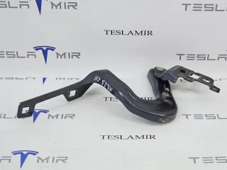1660526-00 Петля капота левая Tesla model Y Арт 32623, вид 2