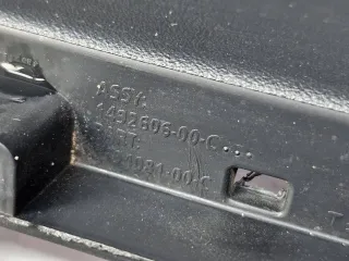 1492606-00-C,1492606-00 Корыто пластиковое Tesla model Y Арт 32605, вид 4