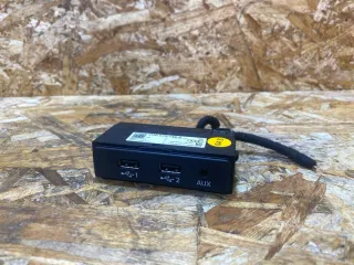 4M0035736A Разъем AUX / USB Audi Q7 4M Арт 39369084, вид 1