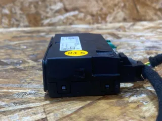 4M0035736A Разъем AUX / USB Audi Q7 4M Арт 39369084, вид 5