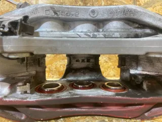 4M0615108C Суппорт передний правый Audi Q7 4M Арт 39369015, вид 3