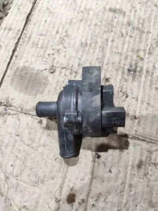 2118350028 Насос антифриза (помпа) Mercedes C W205 Арт 94780549, вид 3