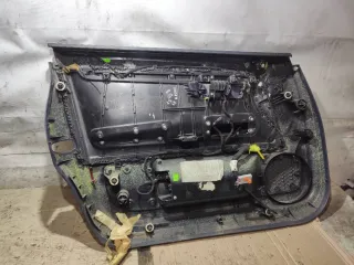  Обшивка двери передней правой (дверная карта) Audi A4 B7 Арт 94784409, вид 4