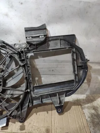 8E0121205AE Вентилятор радиатора Audi A4 B7 Арт 94784476, вид 2