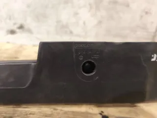 4A1857229K Накладка декоративная на торпедо Audi A6 C4 (S6,RS6) Арт 94785009, вид 4