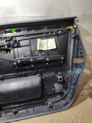  Обшивка двери передней левой (дверная карта) Audi A4 B7 Арт 94785932, вид 6