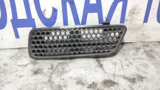 7700428466 Решетка капота Renault Scenic 1 Арт M4167