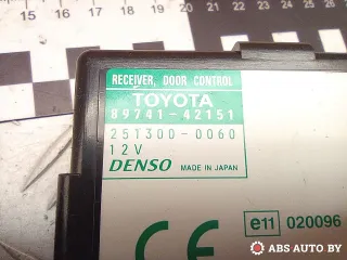 8974142151,251300060 Блок управления центральным замком Toyota Rav 4 2 Арт A28124, вид 3