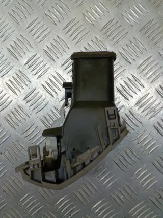 5566060140, 5566060150 Дефлектор обдува салона Toyota Land Cruiser Prado 120 Арт 213711, вид 3