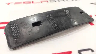 1059979-00-B Кронштейн крепления фары противотуманной левой Tesla model S Арт 99477236, вид 4