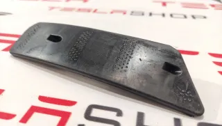 1059979-00-B Кронштейн крепления фары противотуманной левой Tesla model S Арт 99477235, вид 4