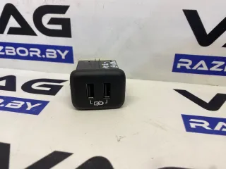 13598459 Разъем AUX / USB GMC Terrain 2 Арт VR147-344, вид 1