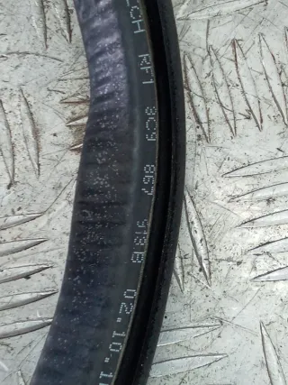 3C9867913B Уплотнитель двери задней правой Volkswagen Passat B6 Арт 94813314, вид 12