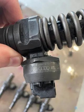 07Z130073F Форсунка Volkswagen Transporter T5 Арт 94813402, вид 3