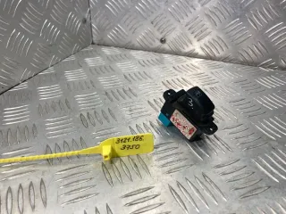  Кнопка стеклоподъемника Kia Rio 1 Арт 31211863750
