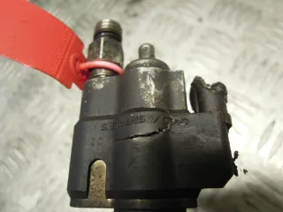 7589048 Форсунка  BMW 3 E90/E91/E92/E93 Арт 42531, вид 3