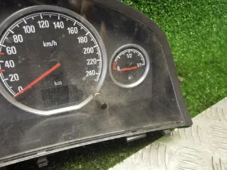  Щиток приборов (приборная панель) Opel Vectra C  Арт 31180, вид 3