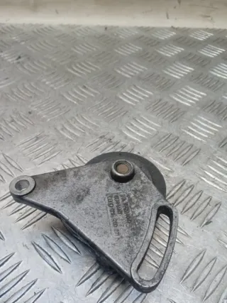 058260511 Кронштейн компрессора кондиционера Volkswagen Passat B5 Арт 59170, вид 2