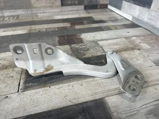 DS73F16800BB Петля капота правая Ford Mondeo 5 Арт 94827412, вид 1