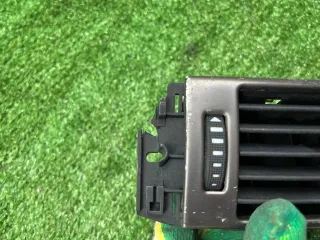 4B1820951 Дефлектор обдува салона Audi A6 C5 (S6,RS6) Арт 169307, вид 8