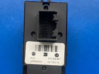 1U0959857 Блок управления стеклоподъемниками Skoda Octavia A4 Арт 94495957, вид 3