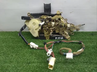 MLD62 Замок двери сдвижной Mazda MPV 2 Арт 169322, вид 1