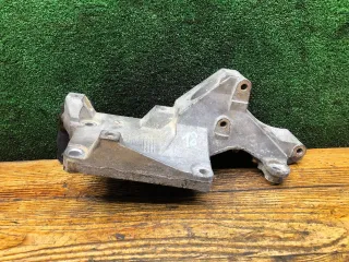 038903143R Кронштейн генератора Skoda Fabia 1 1.9л Арт 94837820, вид 3