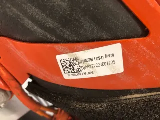 1569594-00-A,1502213-00-C,1501256-01-M Компрессор кондиционера Tesla model 3 Арт 99477330, вид 3