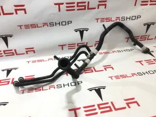 1521493-00-C Патрубок (трубопровод, шланг) Tesla model 3 Арт 99477324, вид 3