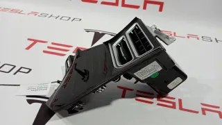 1004518-03-F,1045969-92-C Накладка декоративная на торпедо Tesla model S Арт 9883589, вид 2
