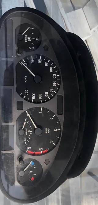 263606072 Щиток приборов (приборная панель) BMW 3 E46 Арт BMW75, вид 1