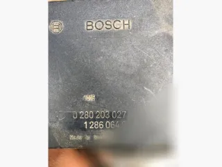 1286064, 13621286064 Расходомер воздуха BMW 7 E32 Арт 88802990, вид 1