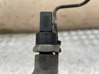 0281002698, A0051535828, A6110780549, A6110700495, 0445214064 Топливная рампа  Mercedes Sprinter W901-905 2.2л CDI Арт 51843, вид 12