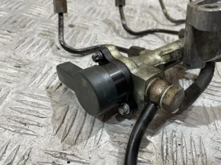 0281002698, A0051535828, A6110780549, A6110700495, 0445214064 Топливная рампа  Mercedes Sprinter W901-905 2.2л CDI Арт 51843, вид 2