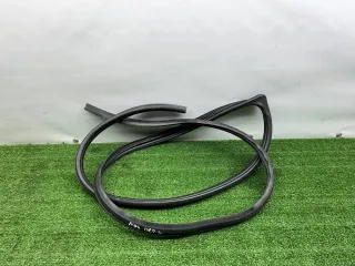 LC6259760C Уплотнитель двери передней левой Mazda MPV 2 Арт 169471, вид 4